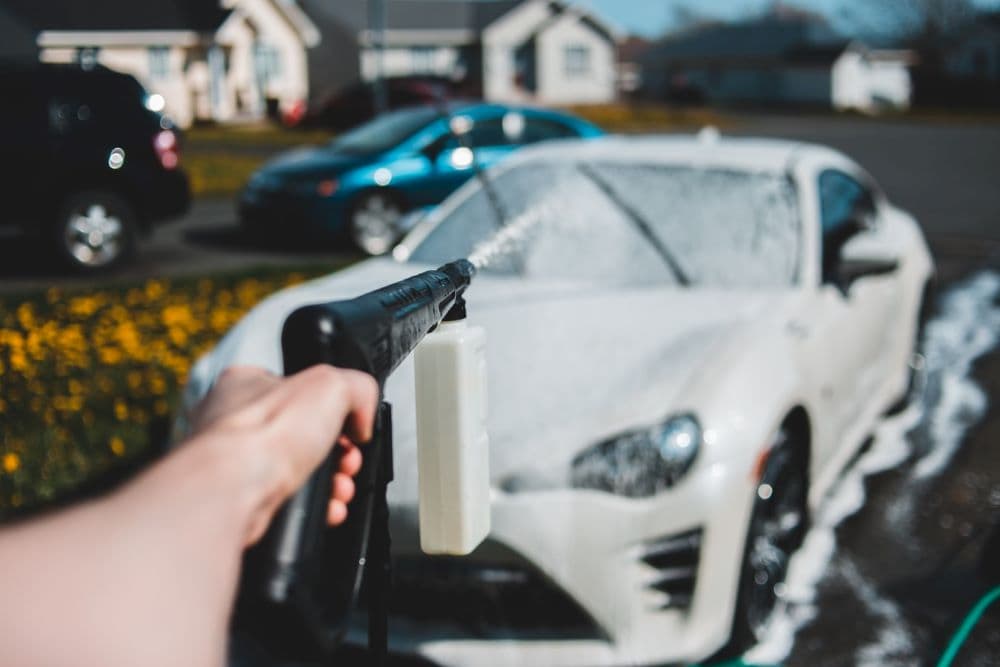 Best Battery Pressure Washers Feature Image