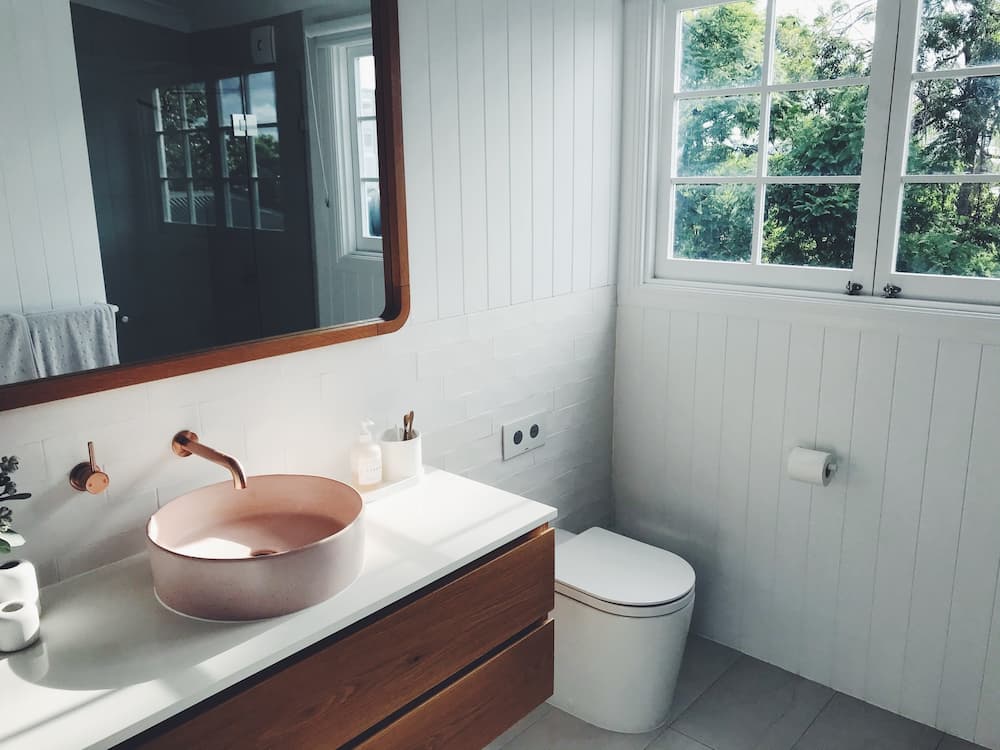 How to Replace a Toilet: A DIY Toilet Installation Guide Feature Image