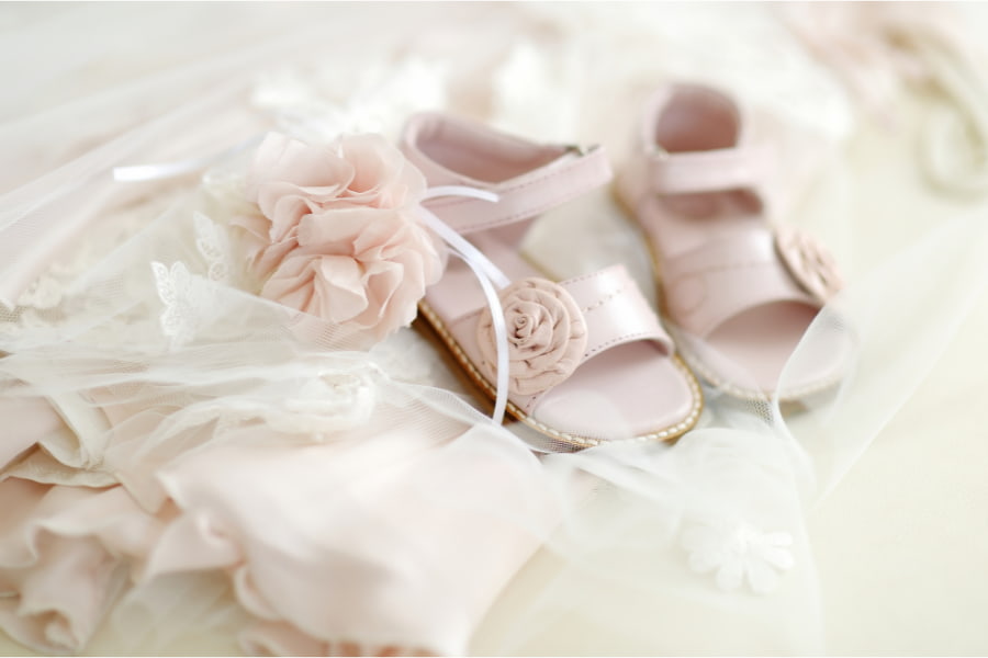 Zapatos de niña Feature Image