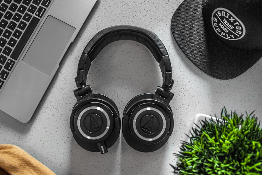 Casques, écouteurs et accessoires Feature Image