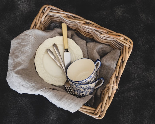 Tableware Feature Image
