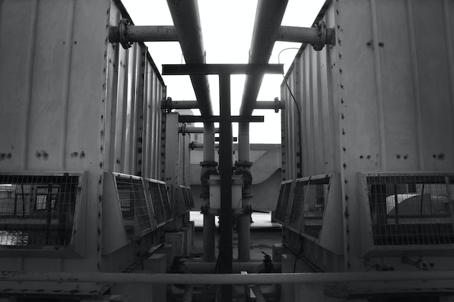 Hydraulics, Pneumatics & Plumbing Feature Image