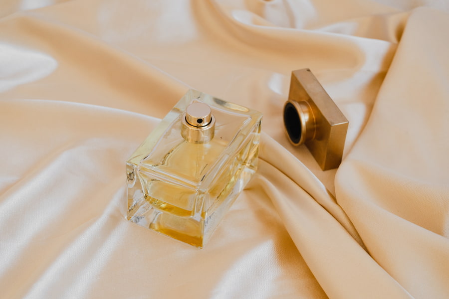 Parfums Feature Image