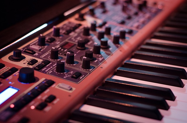 Pianos y teclados Feature Image