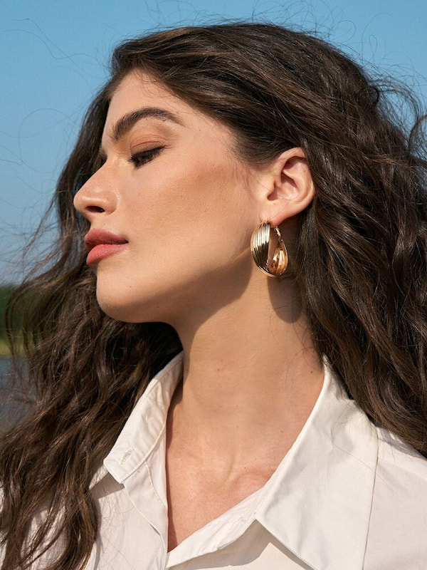 emery-rose-hoop-earrings