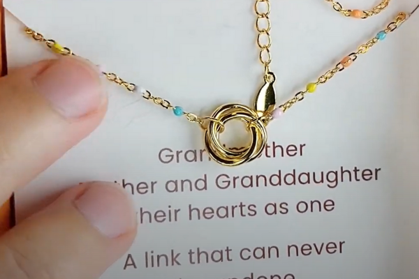 three generations triple circle bracelet